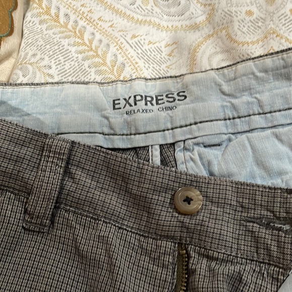 Mens Shorts Express - Picture 3 of 3